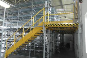 galerien-und-podien-ugplagertechnik-7